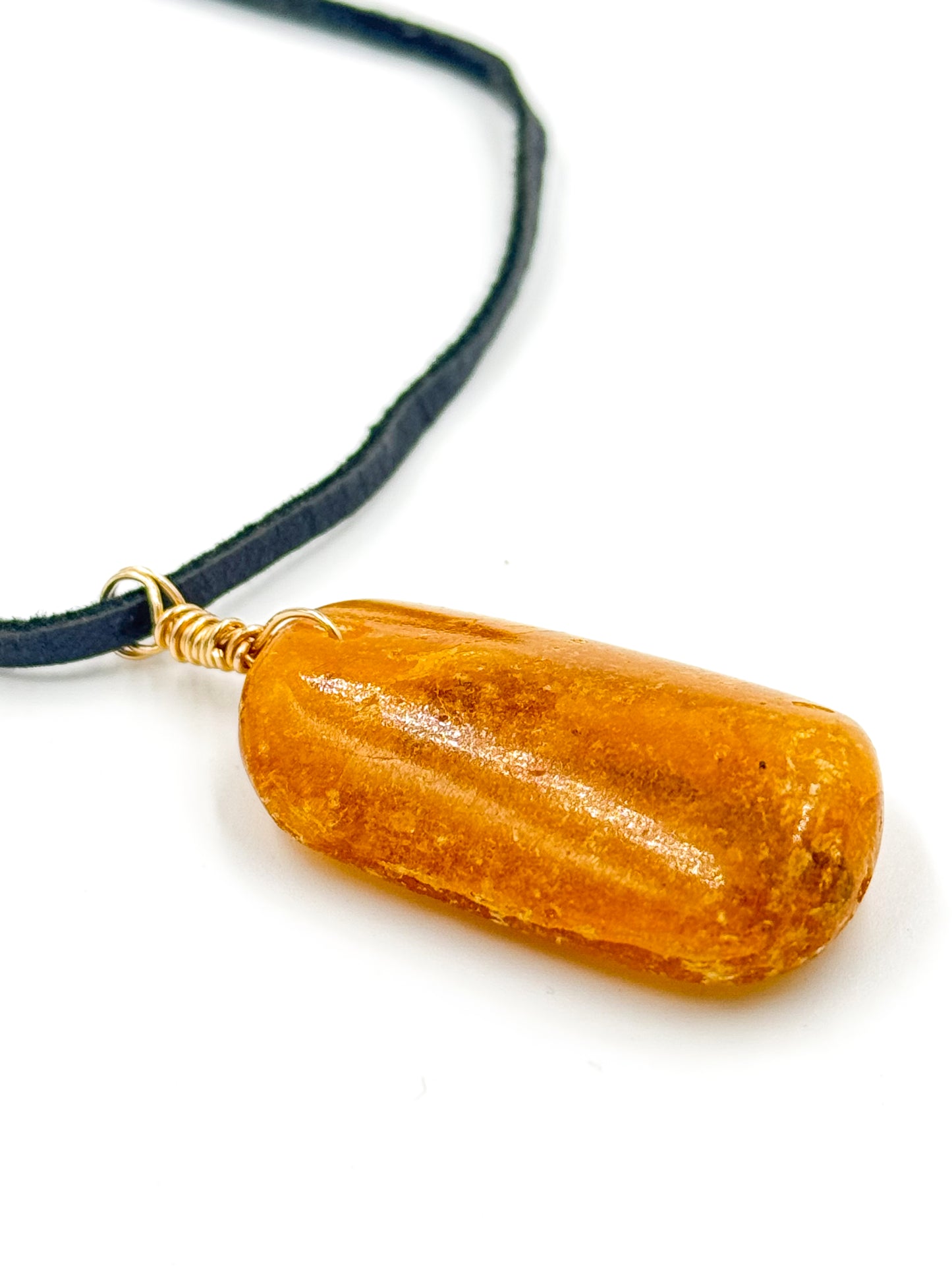 Amber pendant